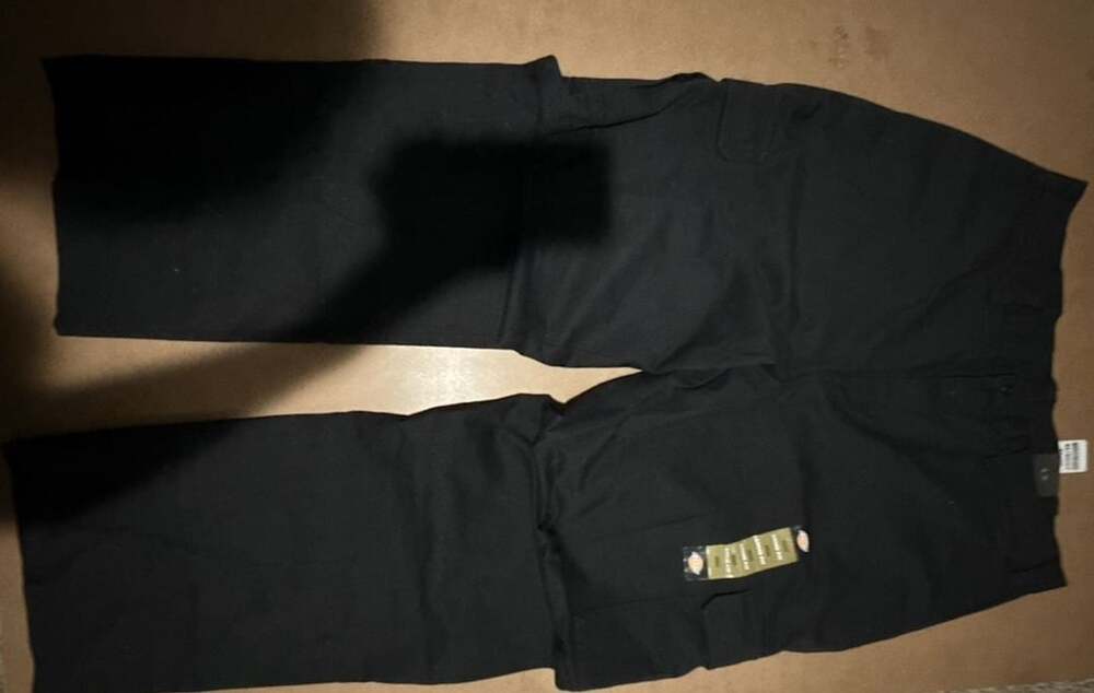 Dickies Cargo Pants Size 38X34 Black Loose Fit Straight Leg